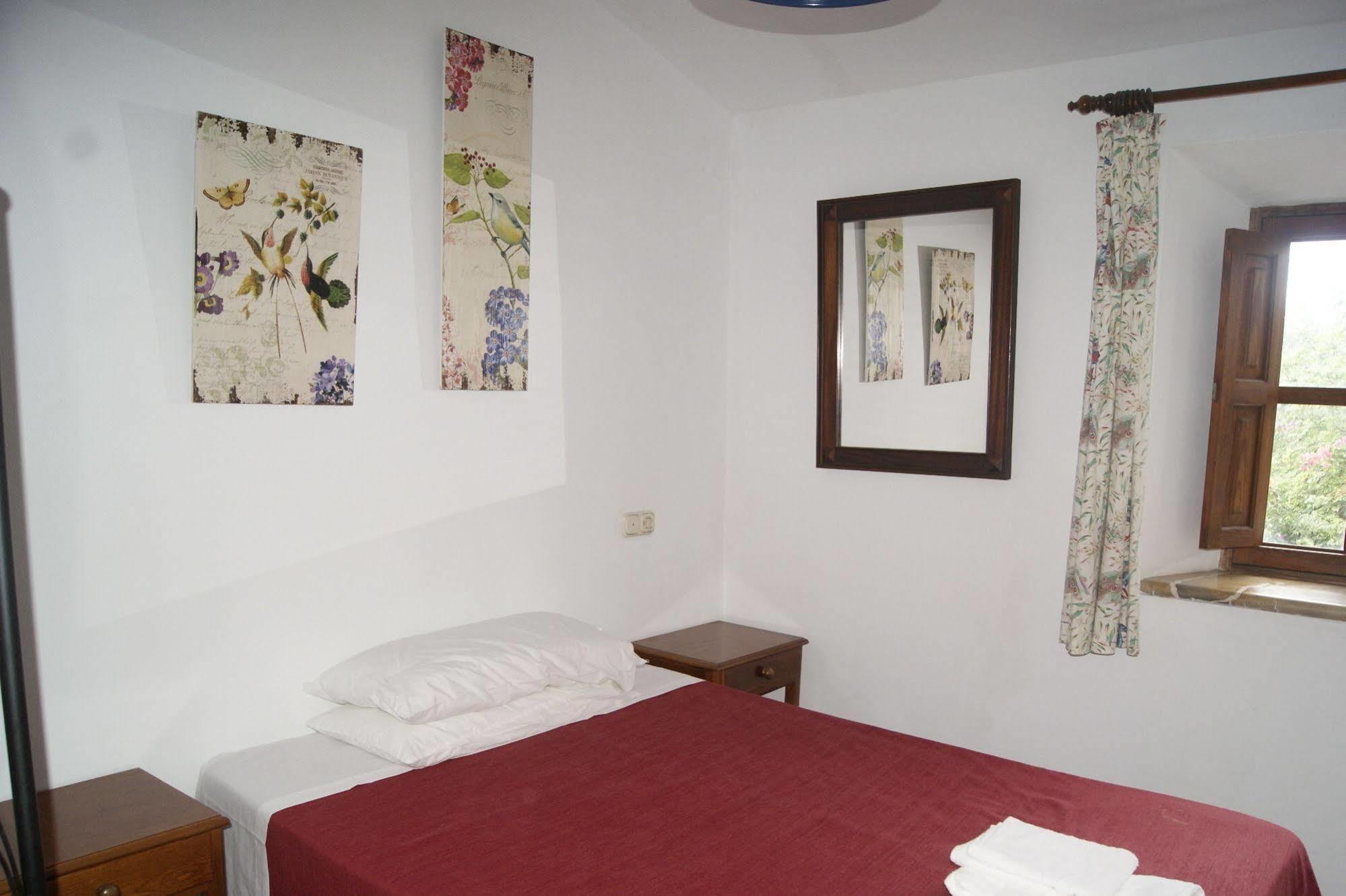 Residencial Rustic Lau Hostel Palma de Mallorca Luaran gambar